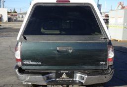 2011 Toyota Tacoma - Thumbnail 11