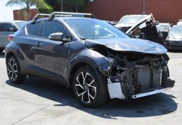 2019 Toyota C-HR - Thumbnail 4