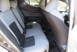 2019 Toyota C-HR - Thumbnail 29