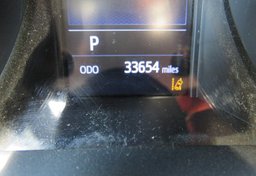 2019 Toyota C-HR - Thumbnail 32