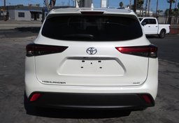 2021 Toyota Highlander - Thumbnail 10