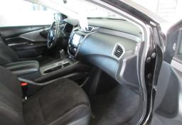 2020 Nissan Murano - Thumbnail 25