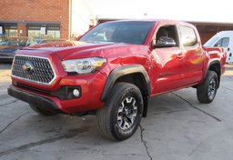 2019 Toyota Tacoma 4WD - Thumbnail 4