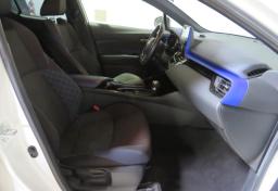 2020 Toyota C-HR - Thumbnail 31