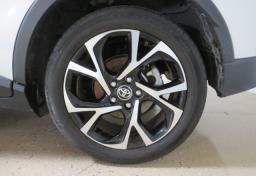 2020 Toyota C-HR - Thumbnail 19