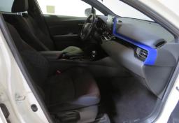 2020 Toyota C-HR - Thumbnail 26