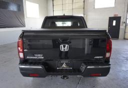 2019 Honda Ridgeline - Thumbnail 12