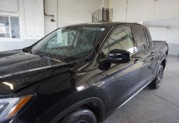 2019 Honda Ridgeline - Thumbnail 17