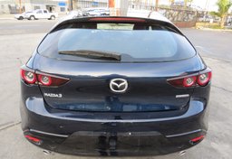 2021 Mazda Mazda3 Hatchback - Thumbnail 15