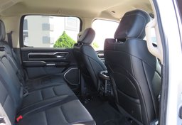 2020 Ram 1500 - Thumbnail 32