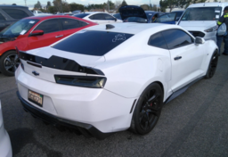 2017 Chevrolet Camaro - Thumbnail 2