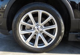 2017 Ford Explorer - Thumbnail 11