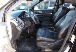 2017 Ford Explorer - Thumbnail 35