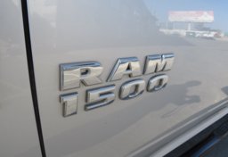 2015 Ram 1500 - Thumbnail 19