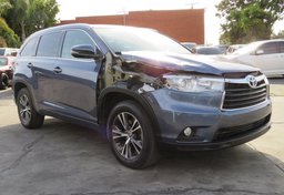 2016 Toyota Highlander - Thumbnail 4