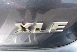 2016 Toyota Highlander - Thumbnail 16