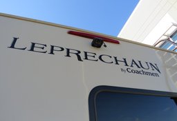 2019 Ford E-Series Cutaway - Thumbnail 13