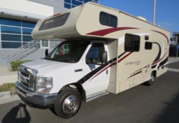 2019 Ford E-Series Cutaway - Thumbnail 4