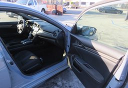 2017 Honda Civic Hatchback - Thumbnail 18