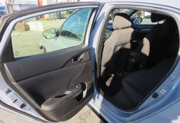 2017 Honda Civic Hatchback - Thumbnail 19