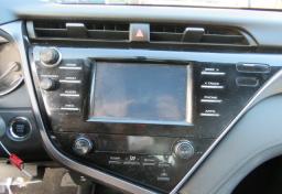 2018 Toyota Camry - Thumbnail 34