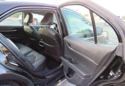 2018 Toyota Camry - Thumbnail 23