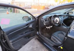 2018 Toyota Camry - Thumbnail 20