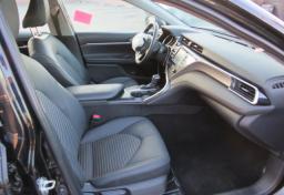 2018 Toyota Camry - Thumbnail 25