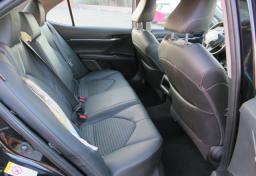 2018 Toyota Camry - Thumbnail 31