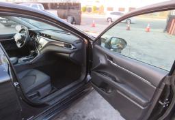 2018 Toyota Camry - Thumbnail 21