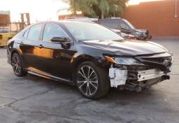 2018 Toyota Camry - Thumbnail 3