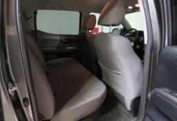 2018 Toyota Tacoma - Thumbnail 35