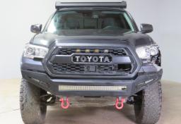 2018 Toyota Tacoma - Thumbnail 12