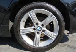 2015 BMW 3 Series - Thumbnail 18