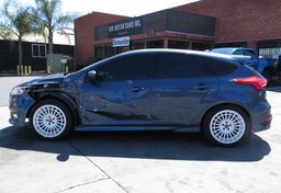 2018 Ford Focus - Thumbnail 12