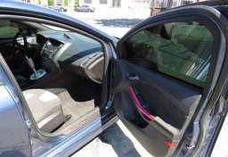 2018 Ford Focus - Thumbnail 22