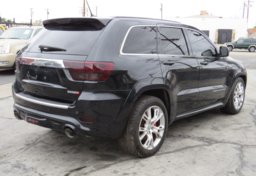 2013 Jeep Grand Cherokee SRT - Thumbnail 7