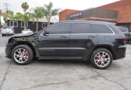 2013 Jeep Grand Cherokee SRT - Thumbnail 12