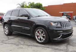 2013 Jeep Grand Cherokee SRT - Thumbnail 3