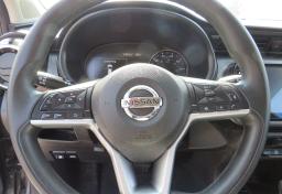 2021 Nissan Kicks - Thumbnail 34