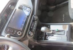 2021 Nissan Kicks - Thumbnail 35