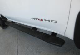 2020 GMC Sierra 2500HD - Thumbnail 33