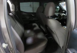 2017 Toyota Tacoma - Thumbnail 30