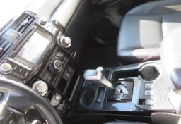 2018 Toyota 4Runner - Thumbnail 25