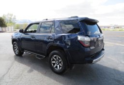 2018 Toyota 4Runner - Thumbnail 6