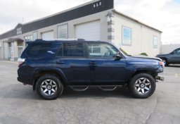 2018 Toyota 4Runner - Thumbnail 9