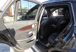 2018 Mercedes-Benz GLC - Thumbnail 25