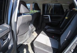 2015 Toyota 4Runner - Thumbnail 28