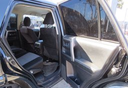 2015 Toyota 4Runner - Thumbnail 27