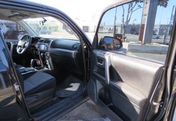 2015 Toyota 4Runner - Thumbnail 20